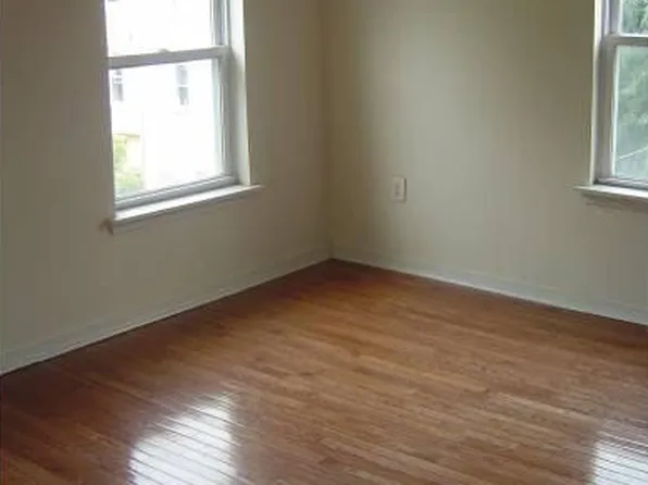 2000 Pemberton St #3, Philadelphia, PA 19146