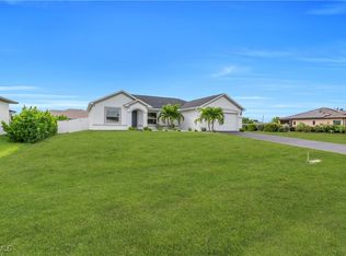 204 NW 24th Pl, Cape Coral, FL 33993