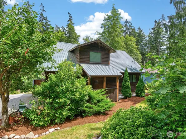 1649 Hemlock Drive, Camano Island, WA 98282