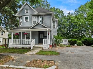 38 Circuit Ave E, Worcester, MA 01603