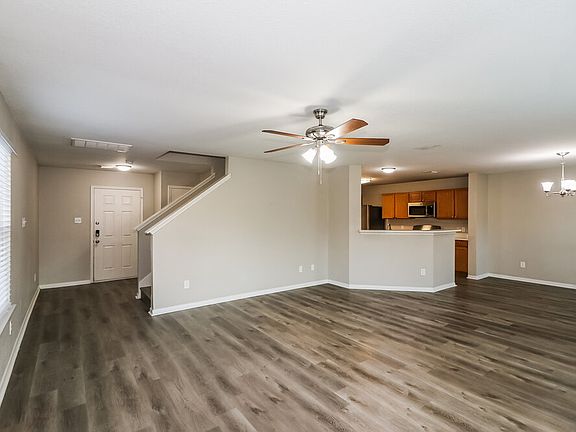 5th image of 12915 Cloverwalk Ln