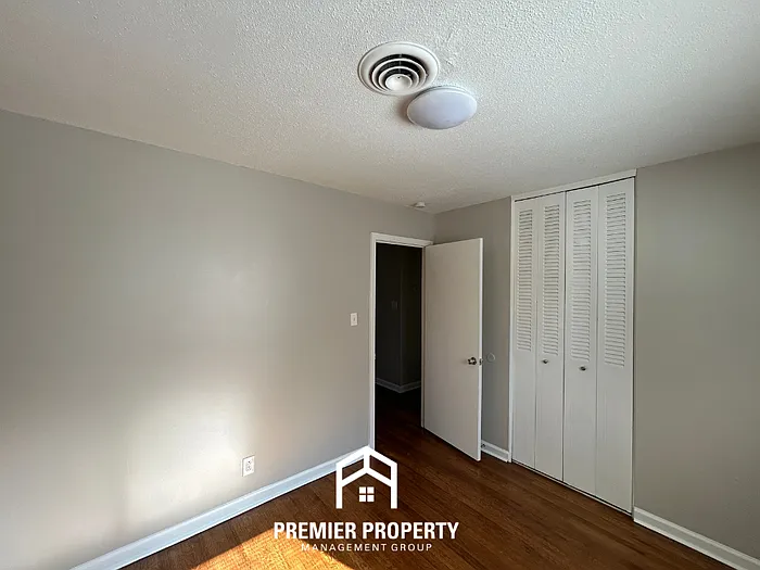1842 Brookhaven Dr — Photo 14