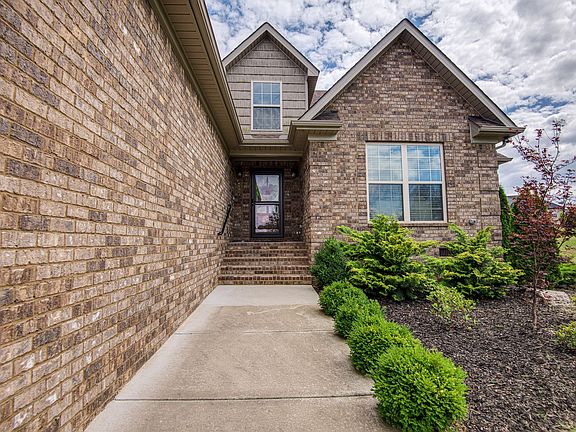 3rd image of 100 Wills Valley Dr