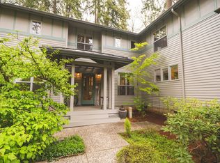 15818 Springbrook Ct, Lake Oswego, OR 97034