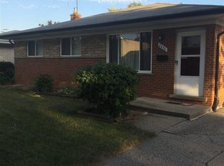 8470 Busch Ave, Center Line, MI 48015