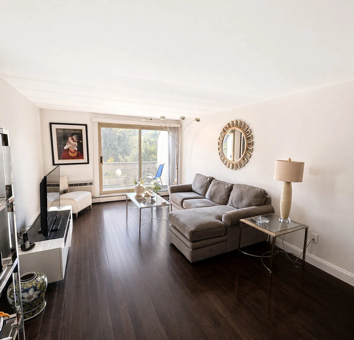 1 bed, 750 sqft, $2,900 — Photo 1