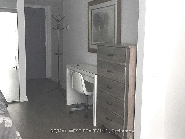 155 Yorkville Ave #1209 — Photo 12