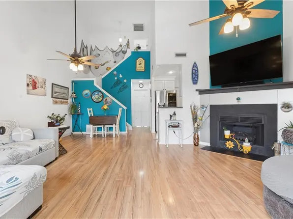 833 Little Bay Ave APT F, Norfolk, VA 23503