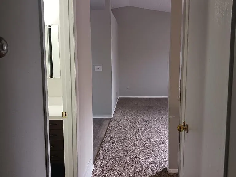 3895 Kim Dr — Photo 8