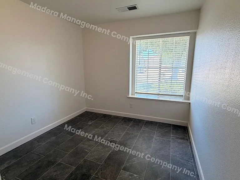 636 Macadamia Ave — Photo 25