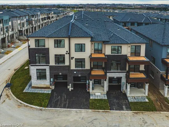 155 Equestrian Way #141, Cambridge, ON N3E 0E8