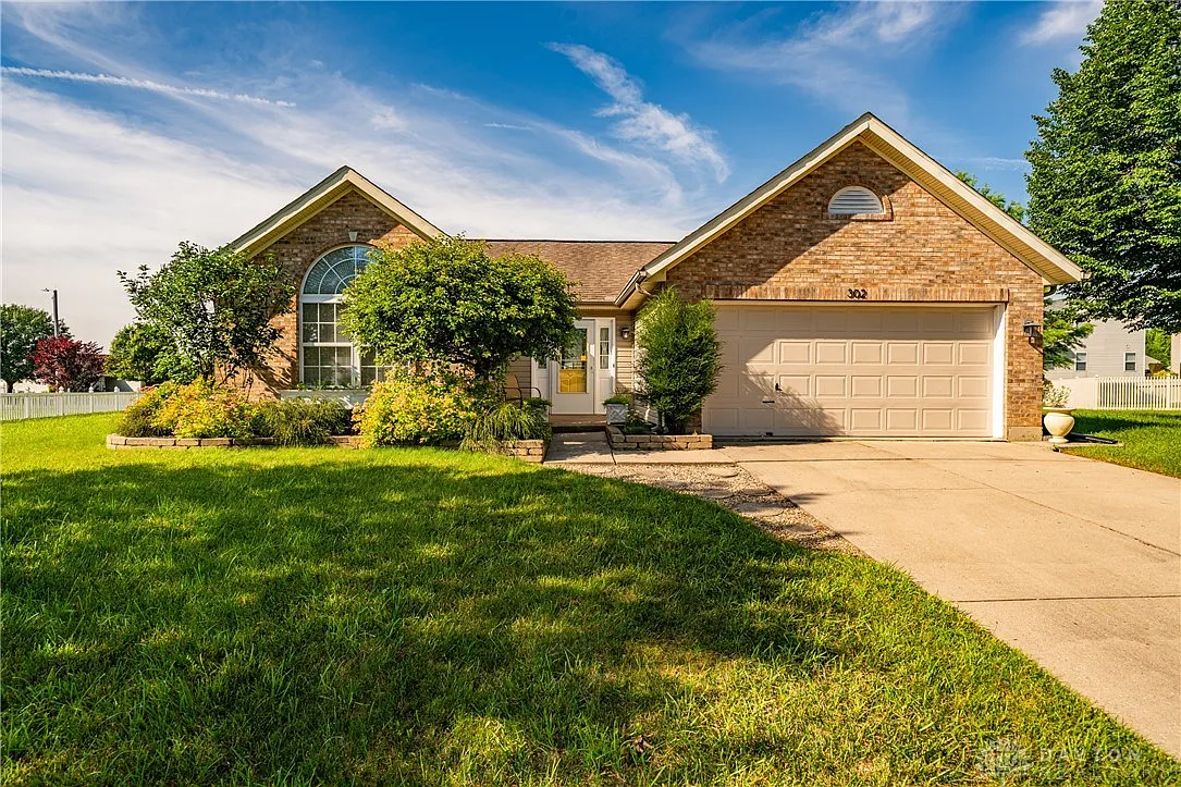 302 Windgate Ct photo 1