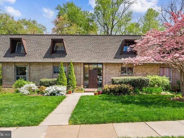 11601 Vantage Hill Rd Unit 21B, Reston, VA 20190