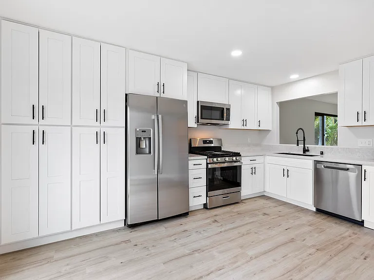 2524 Ocean Cove Dr — Photo 7