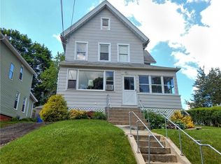 22 Huntington Ave, Shelton, CT 06484