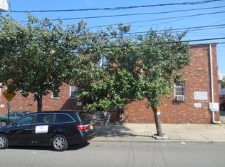 1400 5th St APT 5, North Bergen, NJ 07047