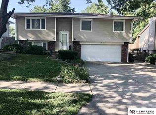 742 W Godfrey Dr, Lincoln, NE 68521