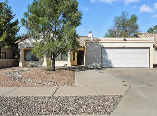 2017 Lakewood Ave NW, Albuquerque, NM 87120