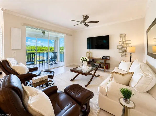 8555 Naples Heritage DR #237, NAPLES, FL 34112