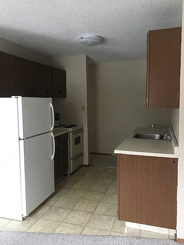 5301 46th Ave #204 Photo 1