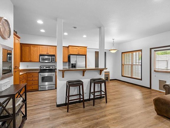 5th image of 3126 Alameda St Unit 317