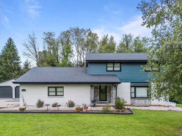 115 Shirley Ln, New Castle, PA 16102