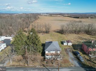 513 & 515 Railroad Dr, Martinsburg, WV 25404