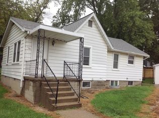 100 Hawthorne Cir, Creve Coeur, IL