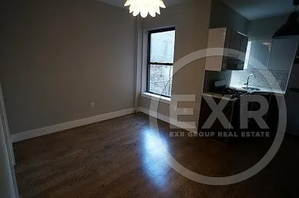 Rented by EXR | media 57