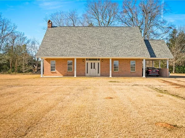 664 Riverview Dr, Natchez, LA 71456