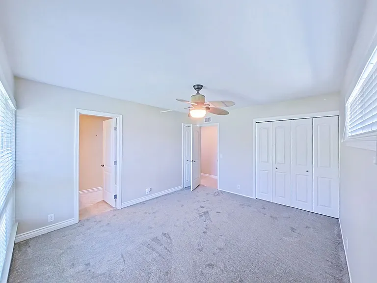 25152 Northrup Dr — Photo 10