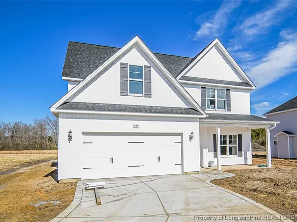 644 Barlow Rd, Parkton, NC 28371