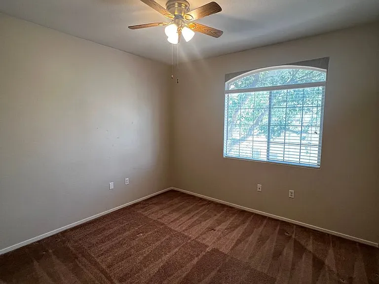 1830 N Buffalo Dr #2102 — Photo 12