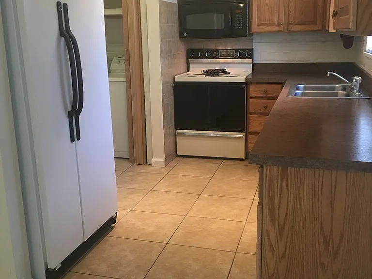7481 E Tamara Dr — Photo 5