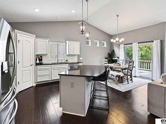 5th image of 8022 S 190th St