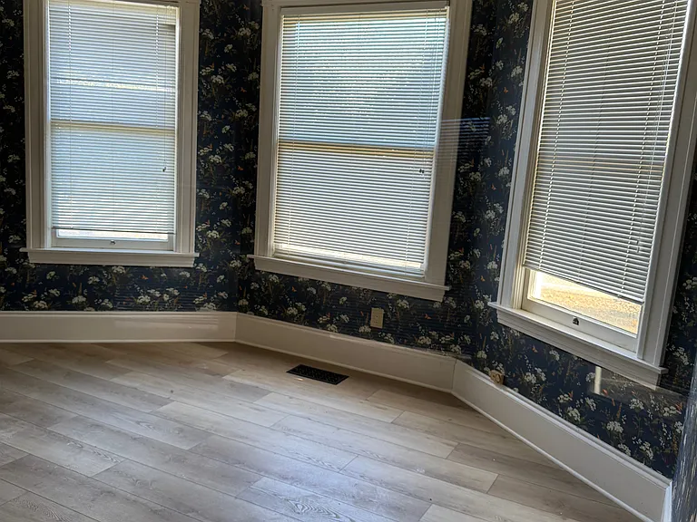 9151 Campbell Rd — Photo 33