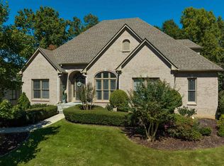 1909 Saint Ives Dr, Birmingham, AL 35242