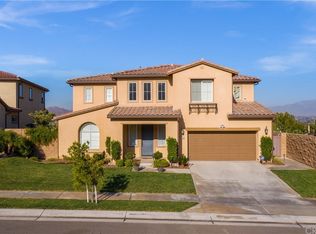 10905 Vista Loop Rd, Riverside, CA 92503