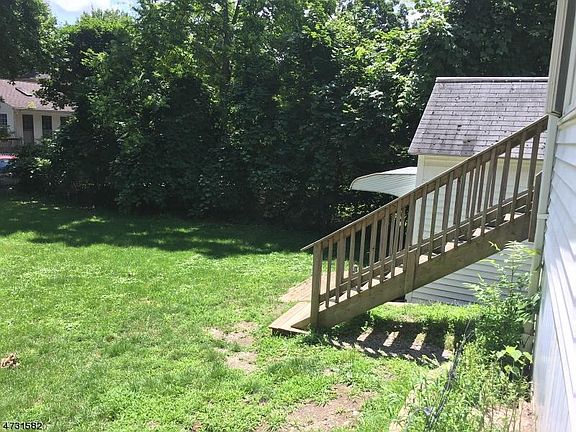 3rd image of 88 W End Ave