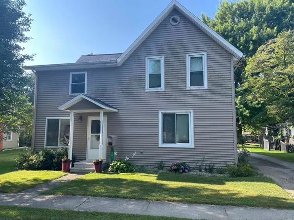 321 Grant St, Lagrange, IN 46761