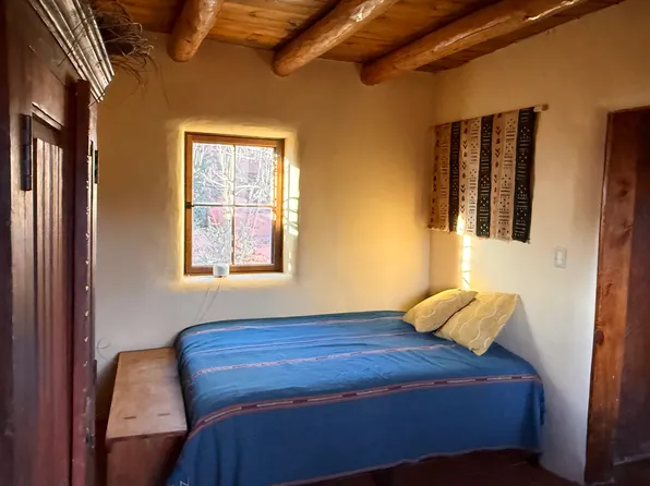 824B Canyon Rd #A, Santa Fe, NM 87501