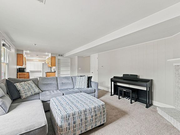 5th image of 5605 Mateo Dr