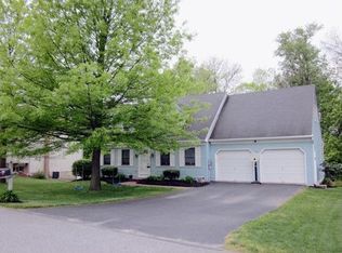 22 Peach Ln, Conestoga, PA 17516