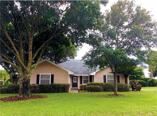 712 Lake Eloise Place Dr, Winter Haven, FL 33884