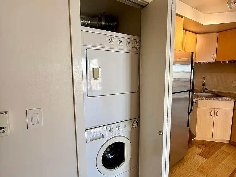 103 Bellevue Ave E #502 — Photo 6