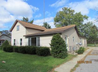 65054 Red Arrow Hwy, Hartford, MI 49057