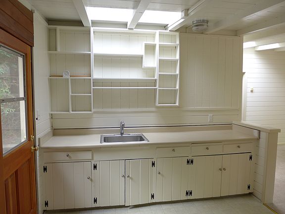 3rd image of 15329 Glandy Glen Ln