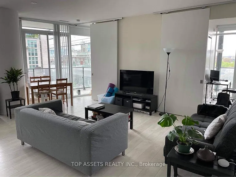 125 Peter St #602 — Photo 5