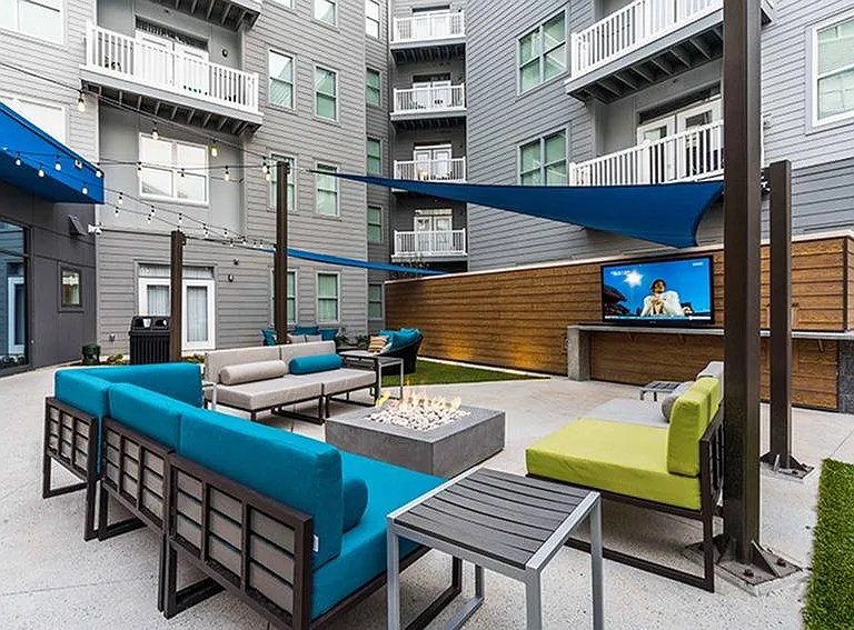 3061 George Busbee Pkwy NW — Photo 10