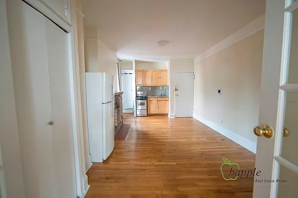 Rented by Bapple | media 11